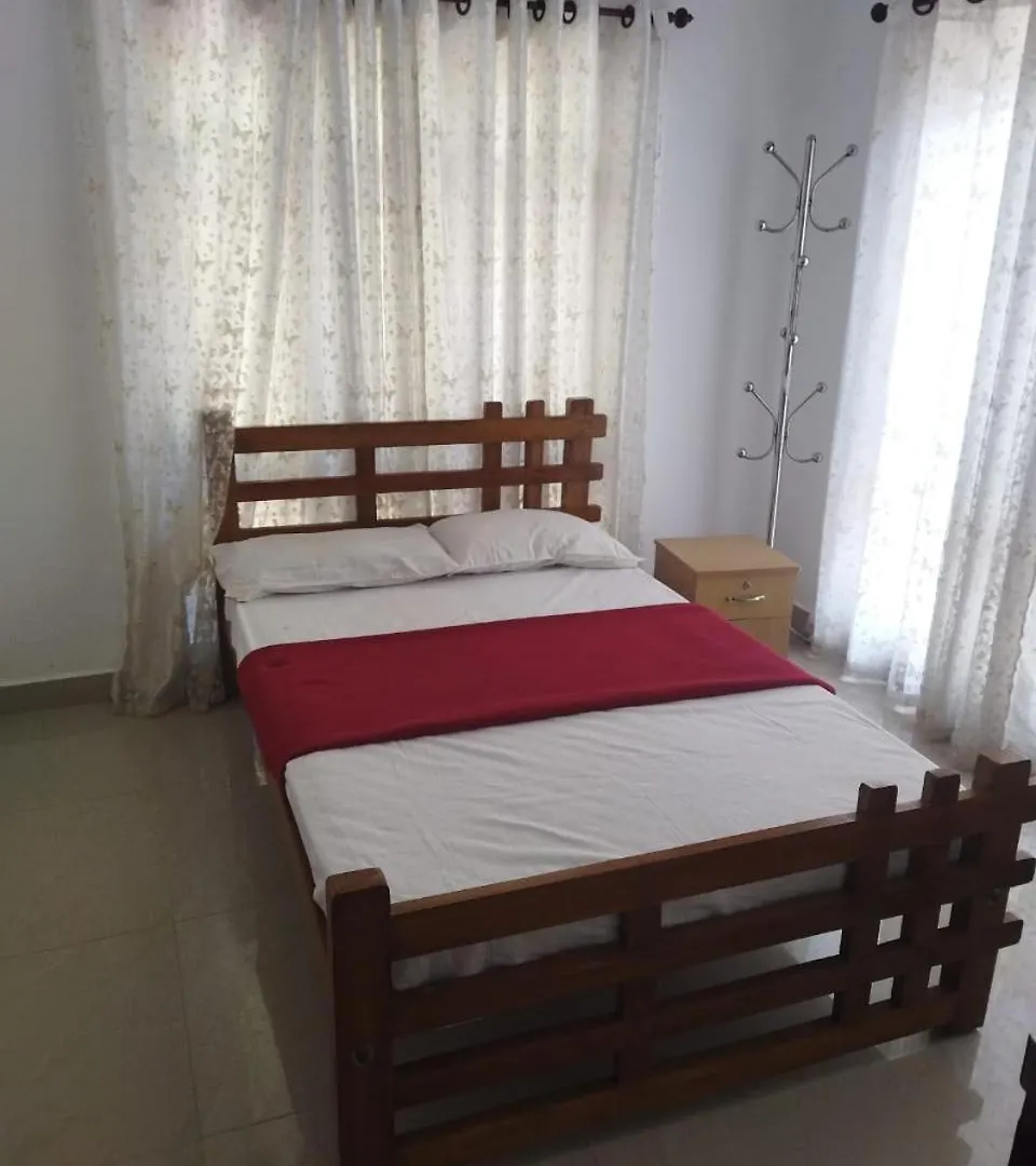 Cindrella Castle Vagamon Villa 0*,