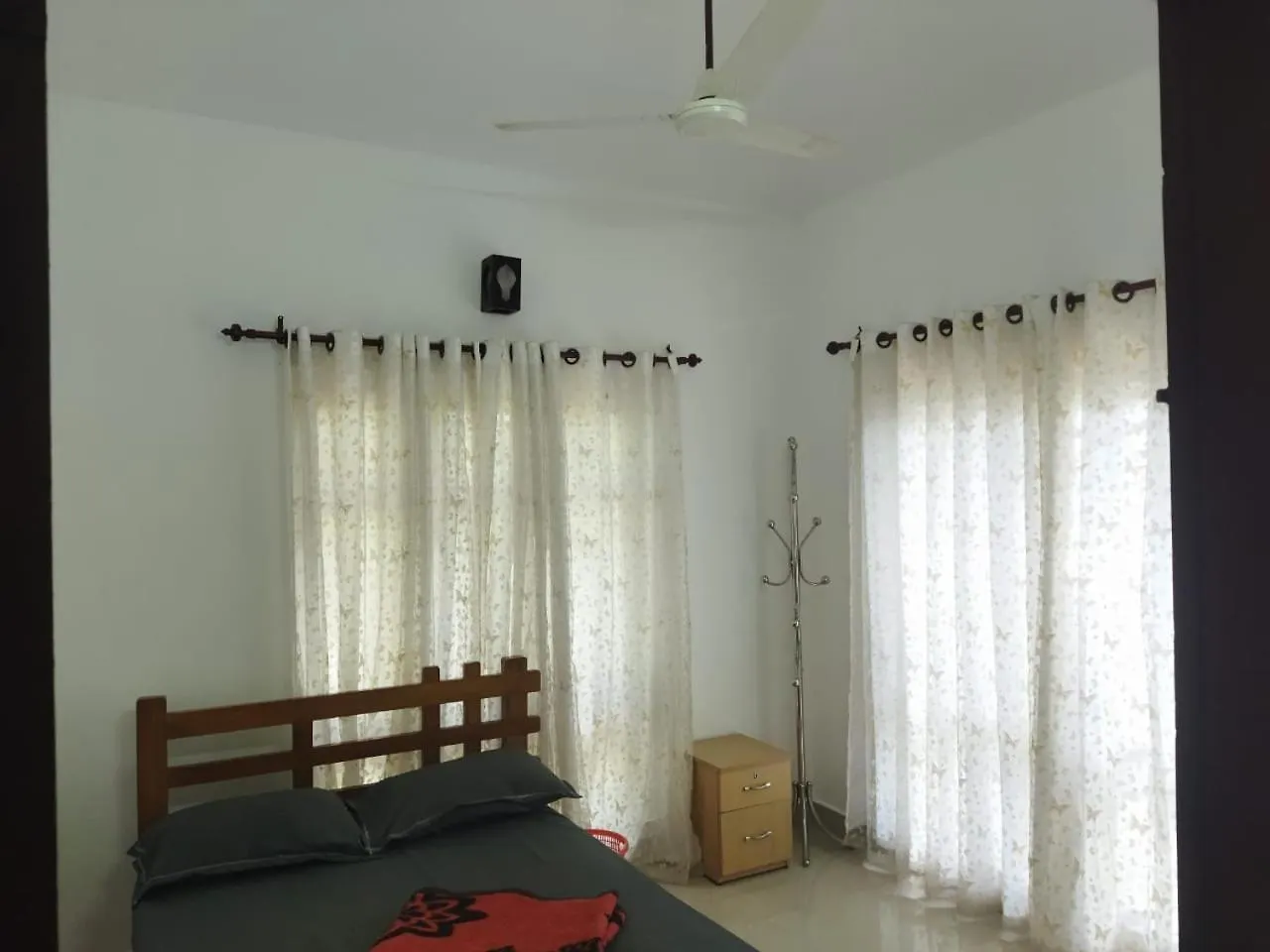 Cindrella Castle Vagamon Villa